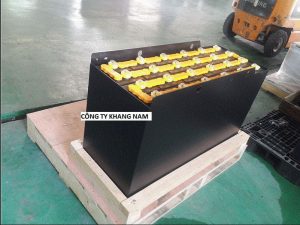 So sánh giữa Acquy Xe Nâng chuyên & không chuyên dụng
